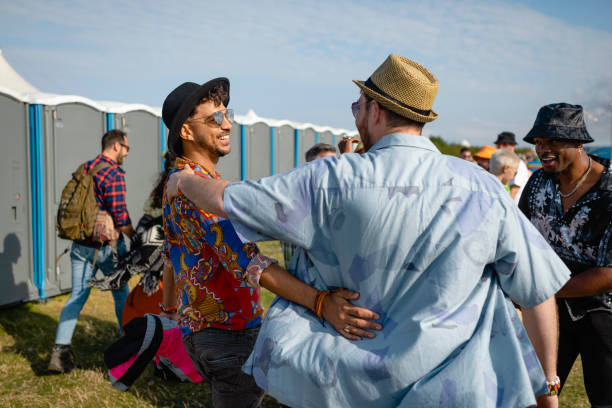 Best Portable toilet rental cost  in Hamilton, IN