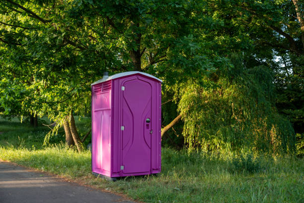 Porta potty delivery and setup in Hamilton, IN